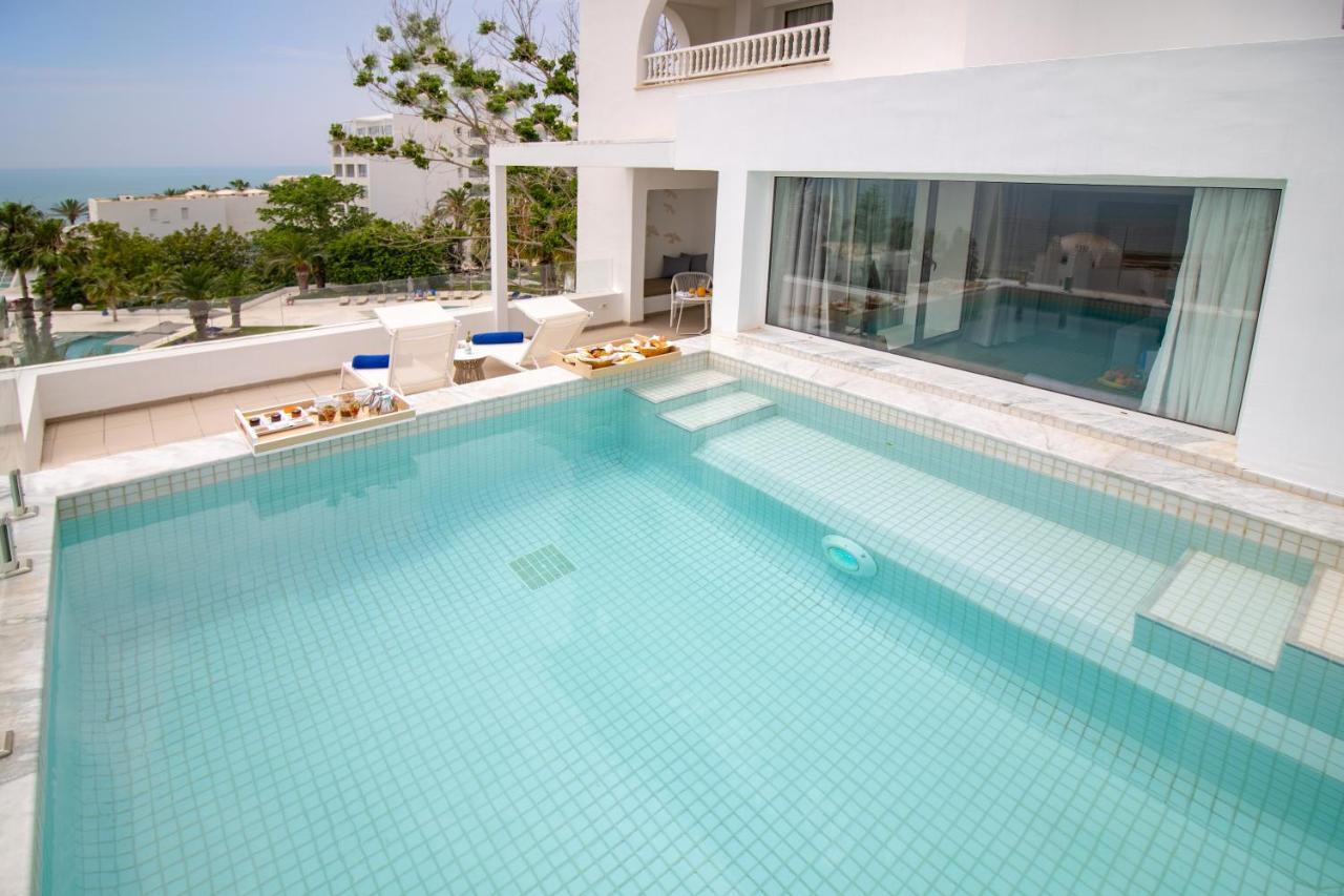 Royal Azur Thalassa ฮัมมาเม็ต ภายนอก รูปภาพ A pool at a resort
